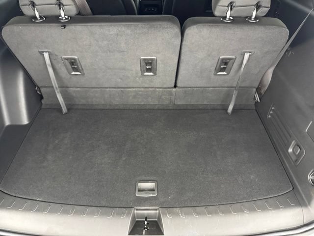 Used 2023 Chevrolet Traverse LT AWD/4WD image 30