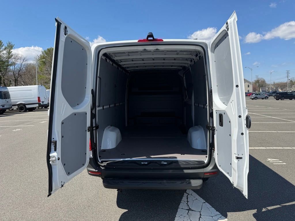 New 2026 Mercedes-Benz Sprinter 2500 image 6