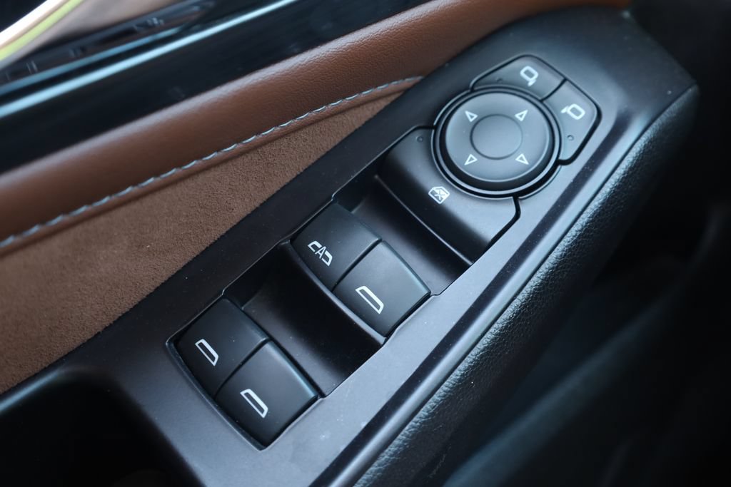 Used 2020 Chevrolet Traverse High Country w/ LPO, Floor Liner Package AWD/4WD image 18