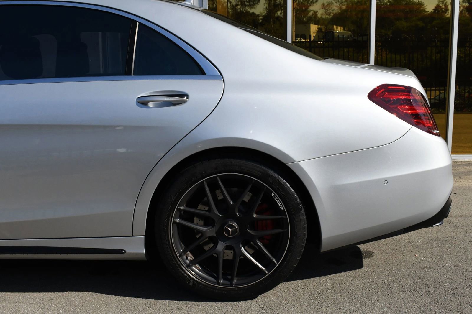 Used 2018 Mercedes-Benz S 63 AMG S 4MATIC Sedan image 16