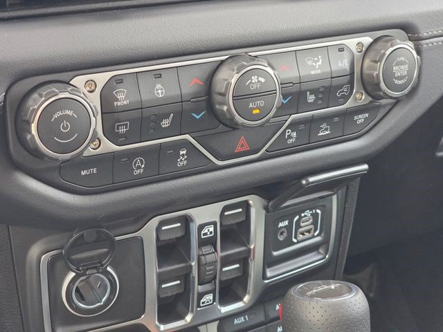 New 2026 Jeep Gladiator Mojave AWD/4WD image 37