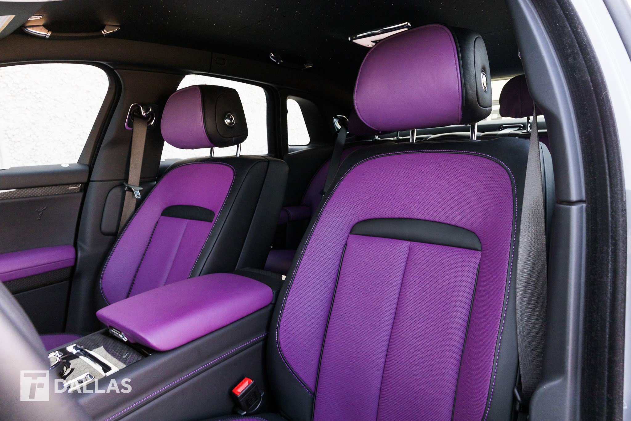 Used 2023 Rolls-Royce Ghost Black Badge w/ Black Badge Ghost Package image 25