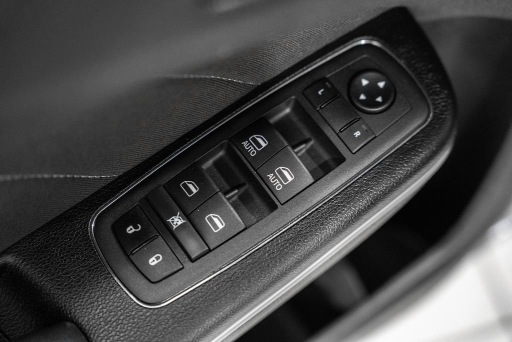 Certified 2022 Dodge Charger Scat Pack w/ Harman/Kardon Audio Group image 44