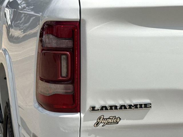 Used 2022 RAM 1500 Laramie AWD/4WD image 7