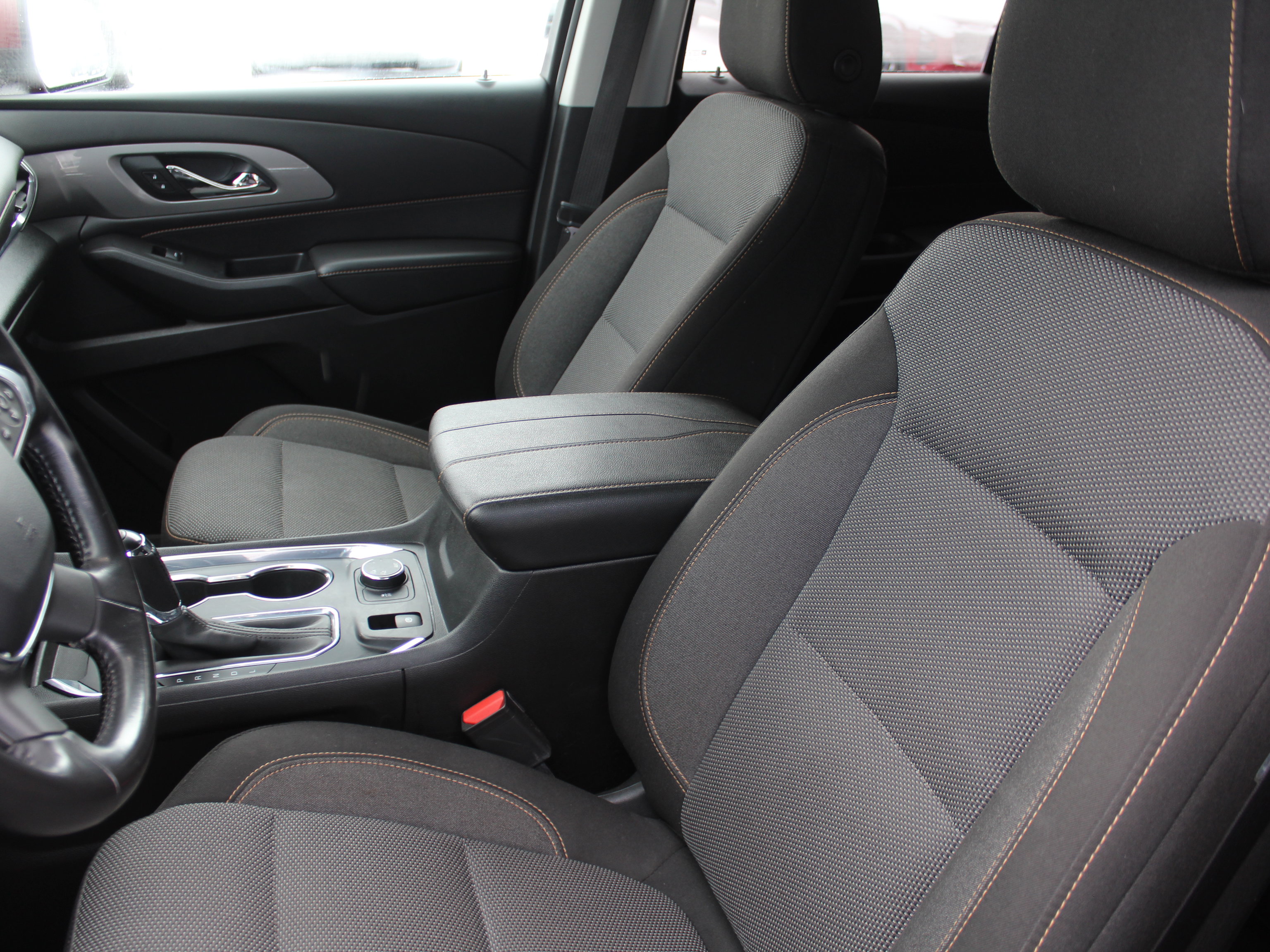 Used 2019 Chevrolet Traverse LT w/ LPO, Floor Liner Package image 11