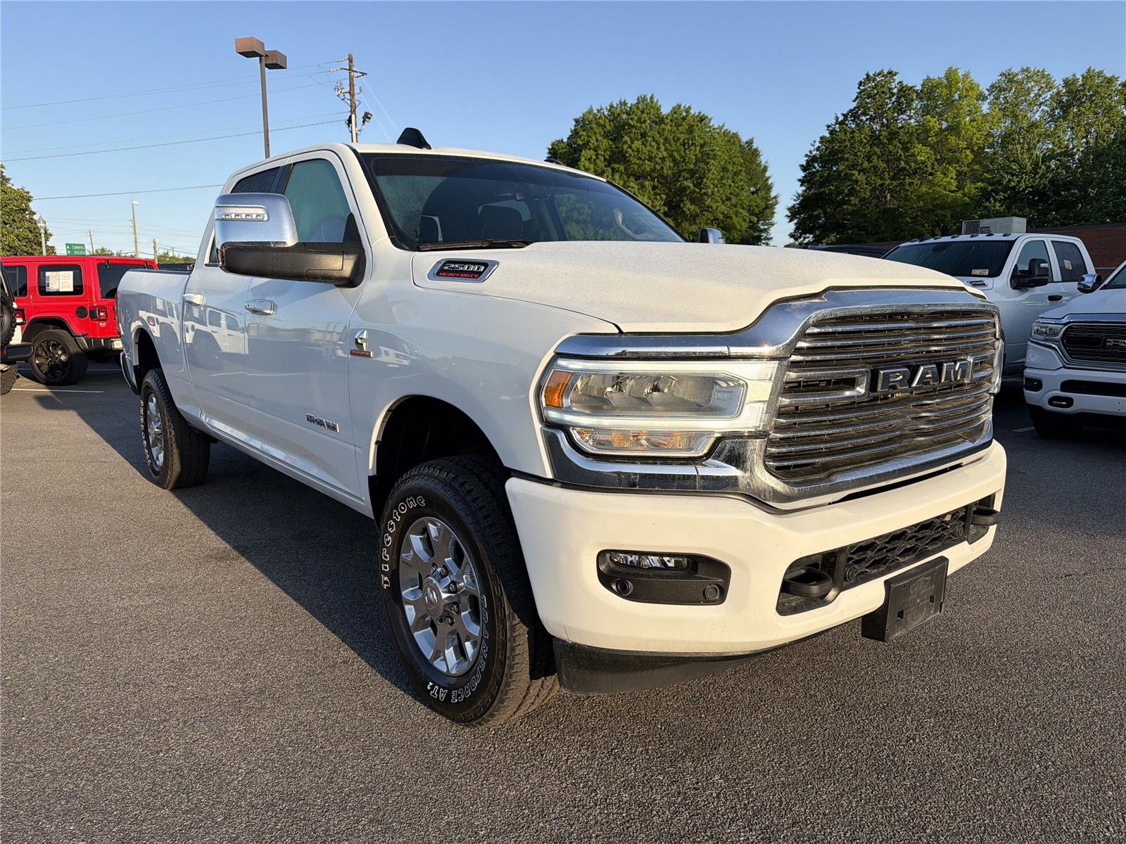 Used 2024 RAM 2500 Laramie AWD/4WD image 3