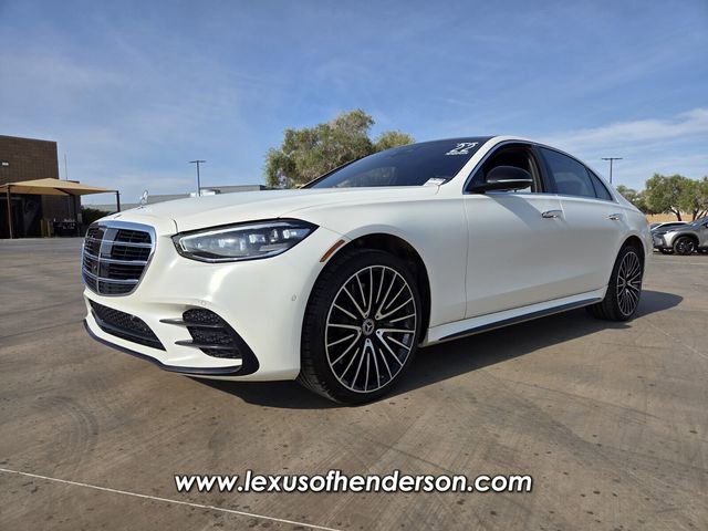 Used 2022 Mercedes-Benz S 500 S 500 image 2