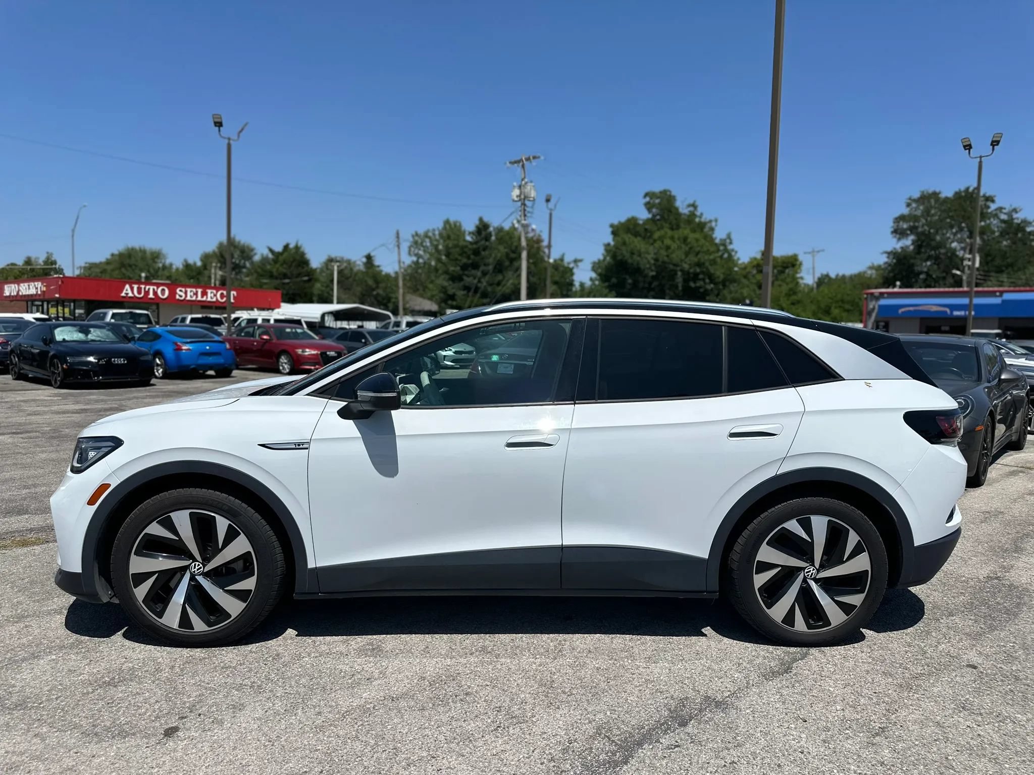 Used 2021 Volkswagen ID.4 1st Edition RWD image 9