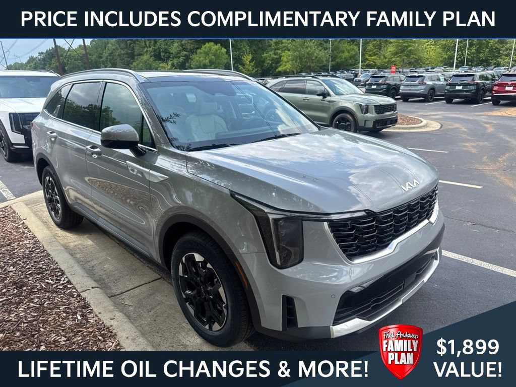 New 2026 Kia Sorento S w/ S Panoramic Sunroof Package