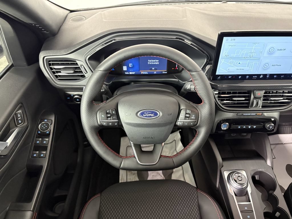 New 2025 Ford Escape ST-Line Select w/ Tech Pack #1 AWD/4WD image 14