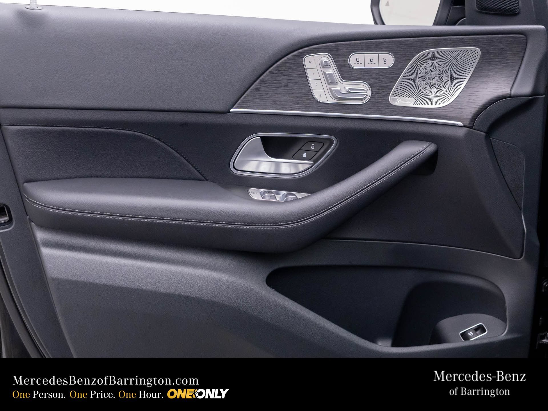 New 2026 Mercedes-Benz GLS 450 4MATIC image 15