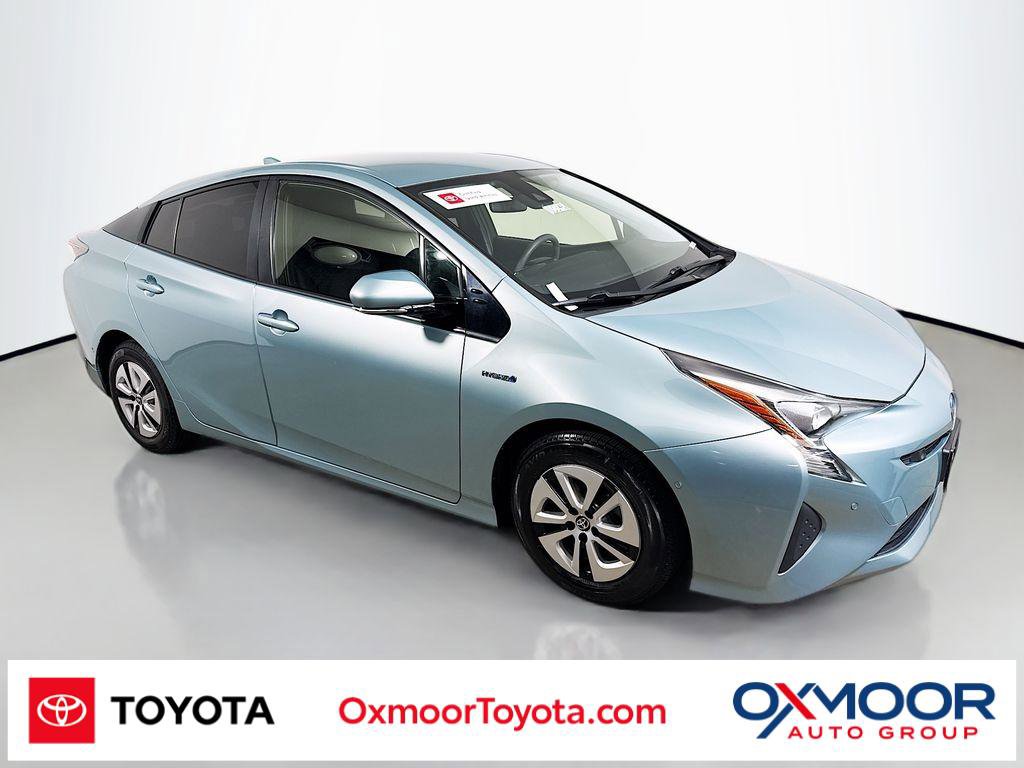 Used 2017 Toyota Prius Two w/ Prius Two Safety Plus Package FWD image 1