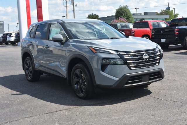 New 2026 Nissan Rogue SV FWD image 3