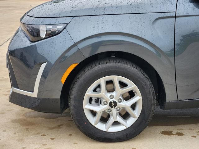 Certified 2025 Kia Soul LX FWD image 8