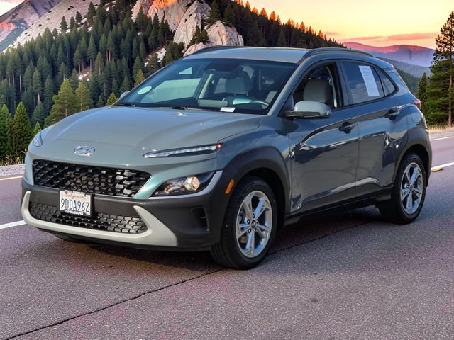 Used 2023 Hyundai Kona SEL FWD image 4