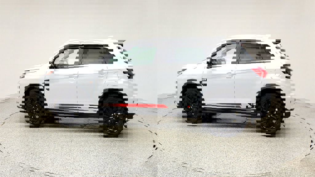 Used 2024 Mitsubishi Outlander Sport AWD image 8