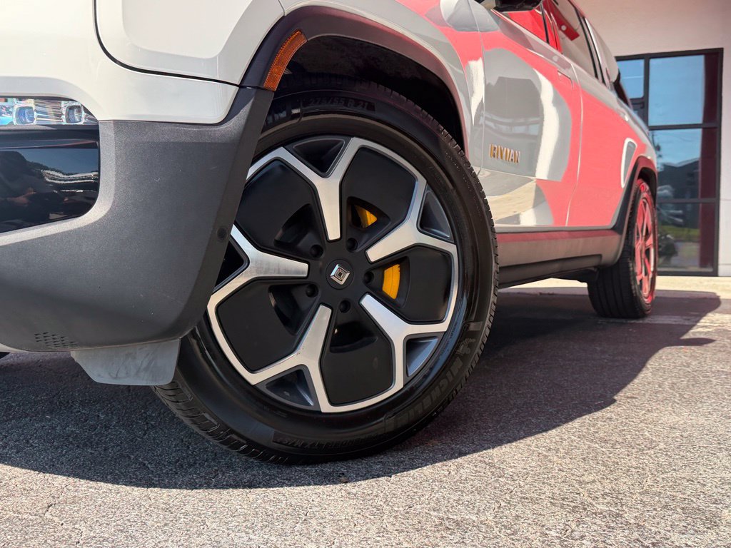 Used 2023 Rivian R1S Adventure Quad AWD/4WD image 2