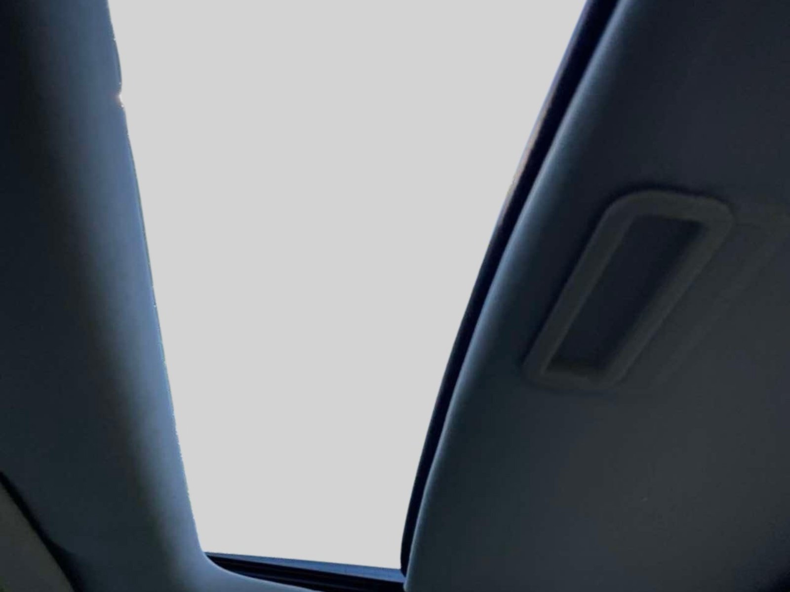 Used 2012 Lincoln MKZ Hybrid FWD image 4