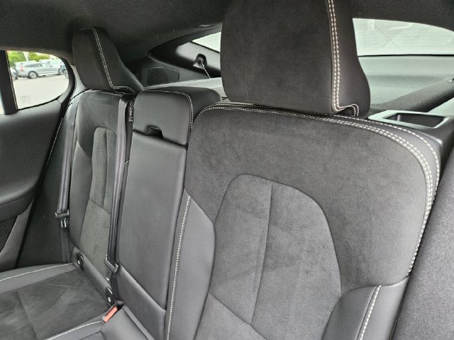 Certified 2023 Volvo C40 P8 Recharge Ultimate w/ Protection Package Premier AWD/4WD image 15