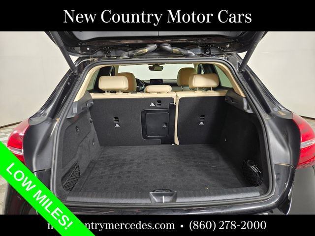 Certified 2018 Mercedes-Benz GLA 250 4MATIC image 9