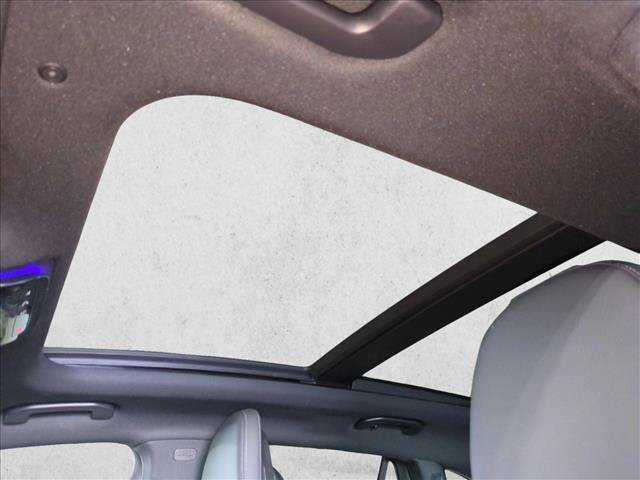 Used 2026 Mercedes-Benz GLC 300 image 15