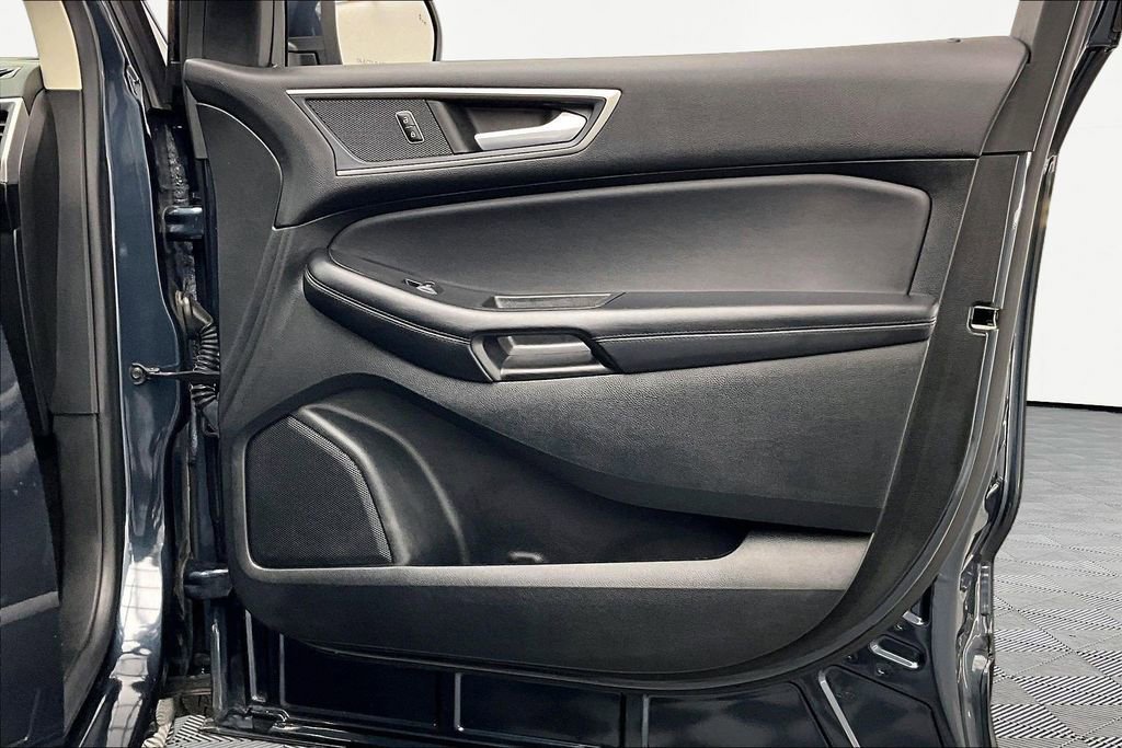 Certified 2023 Ford Edge SEL w/ Convenience Package AWD/4WD image 24