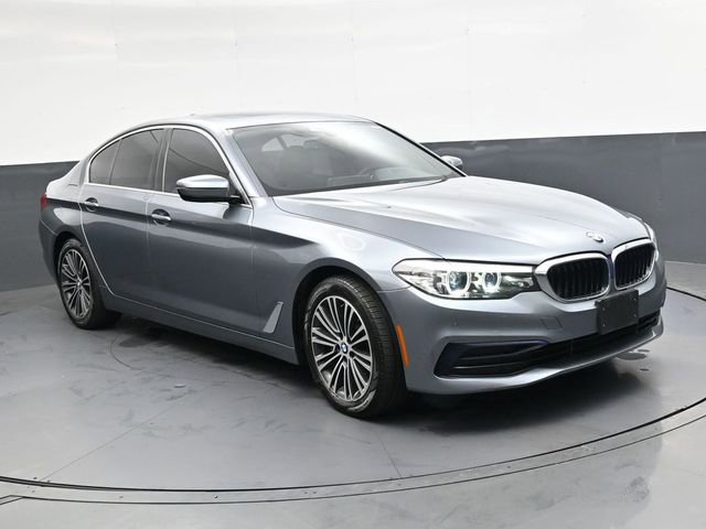Used 2019 BMW 530i xDrive w/ Convenience Package AWD/4WD image 2