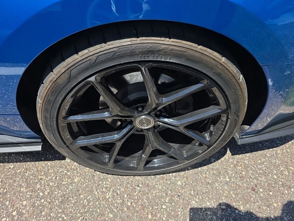 Used 2019 Ford Mustang GT Premium w/ GT Performance Package RWD image 6