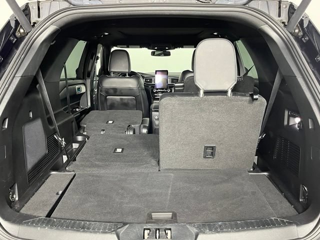 Used 2021 Ford Explorer ST w/ Equipment Group 401A AWD/4WD image 30