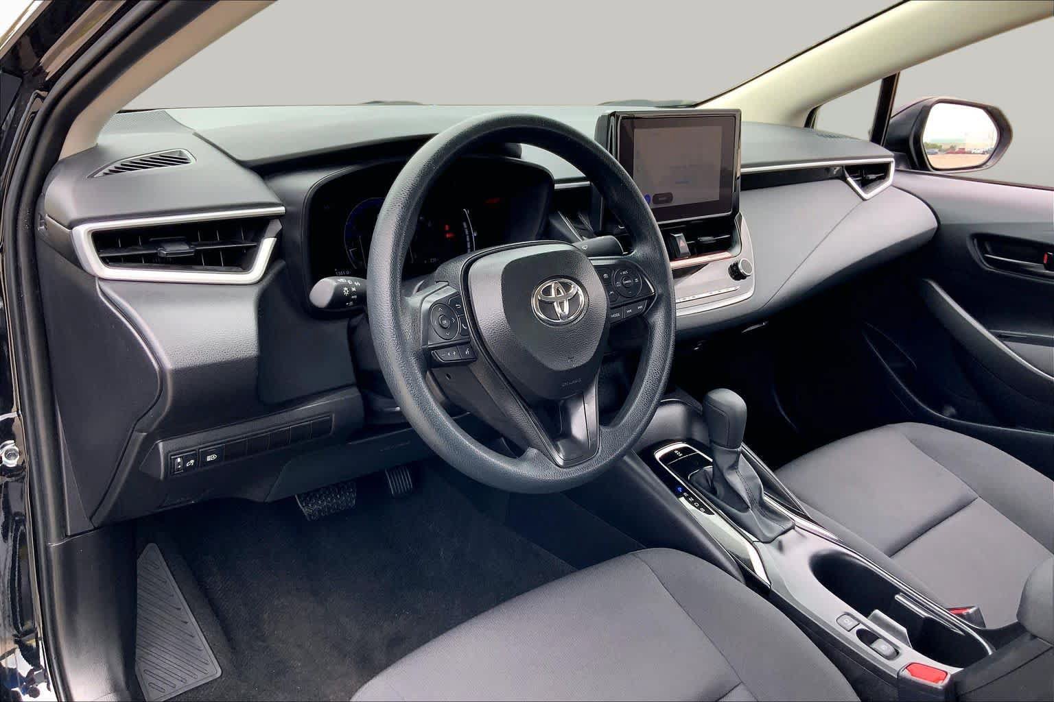 Certified 2026 Toyota Corolla LE FWD image 17