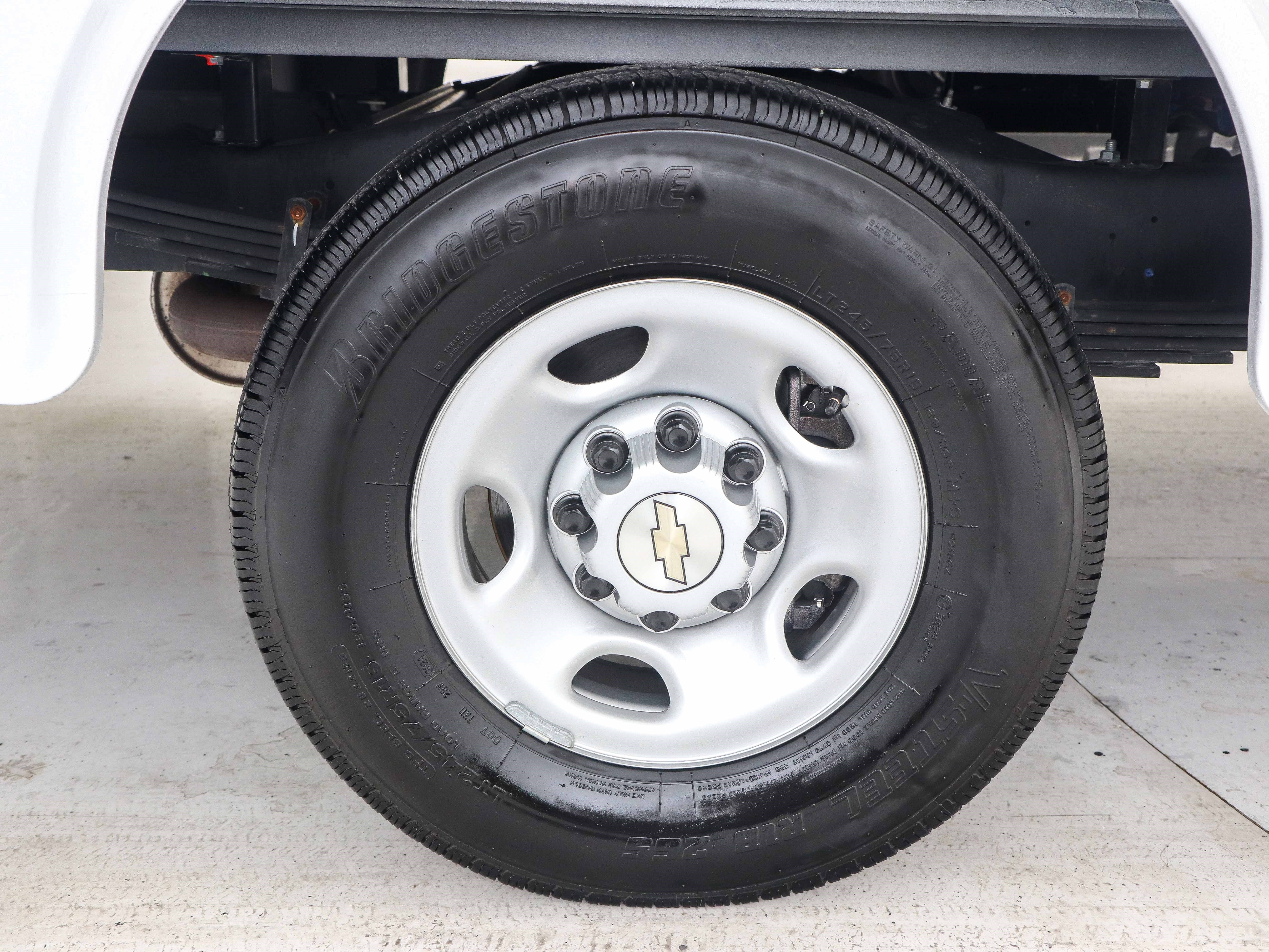 Used 2024 Chevrolet Express 3500 w/ Power Convenience Package image 28