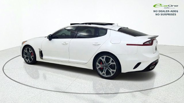Used 2020 Kia Stinger GT1 RWD image 5