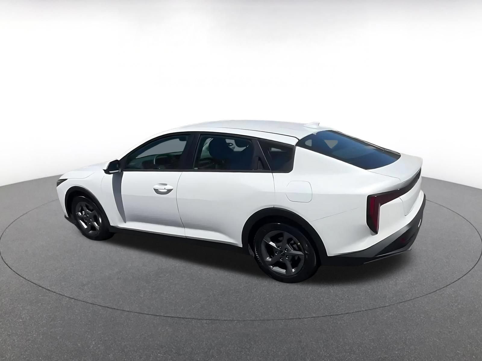 Used 2025 Kia K4 FWD image 11