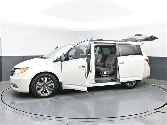 Used 2016 Honda Odyssey Touring Elite image 55