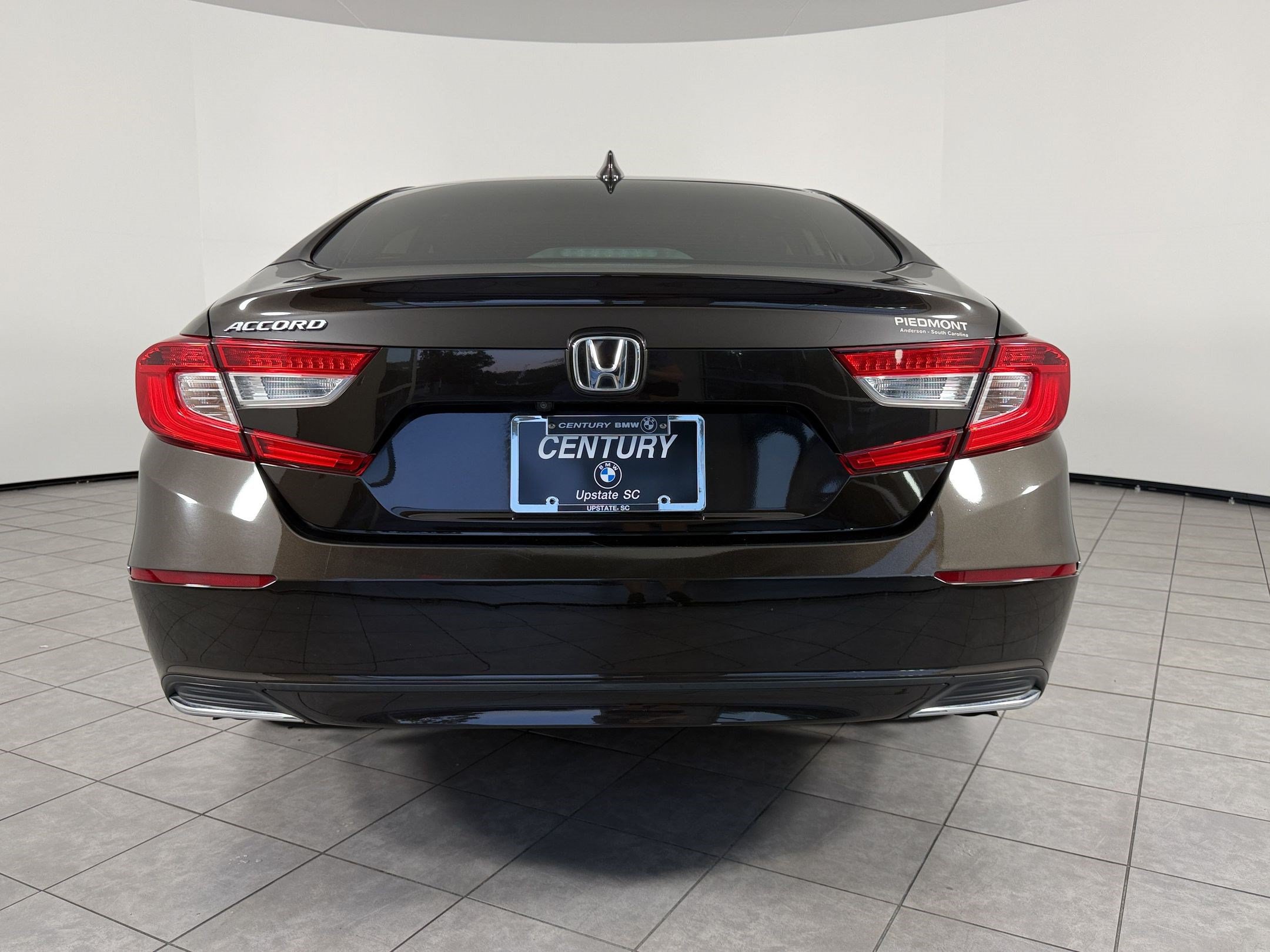 Used 2018 Honda Accord EX-L image 10