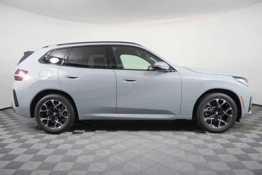 New 2026 BMW X3 xDrive30i AWD/4WD image 3