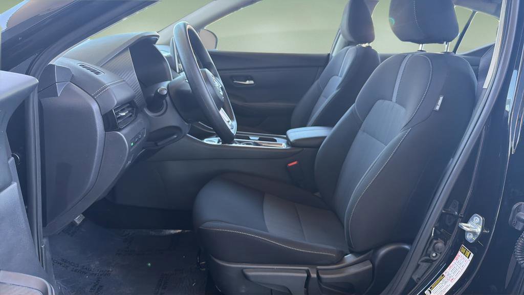 Certified 2025 Nissan Sentra SV FWD image 18