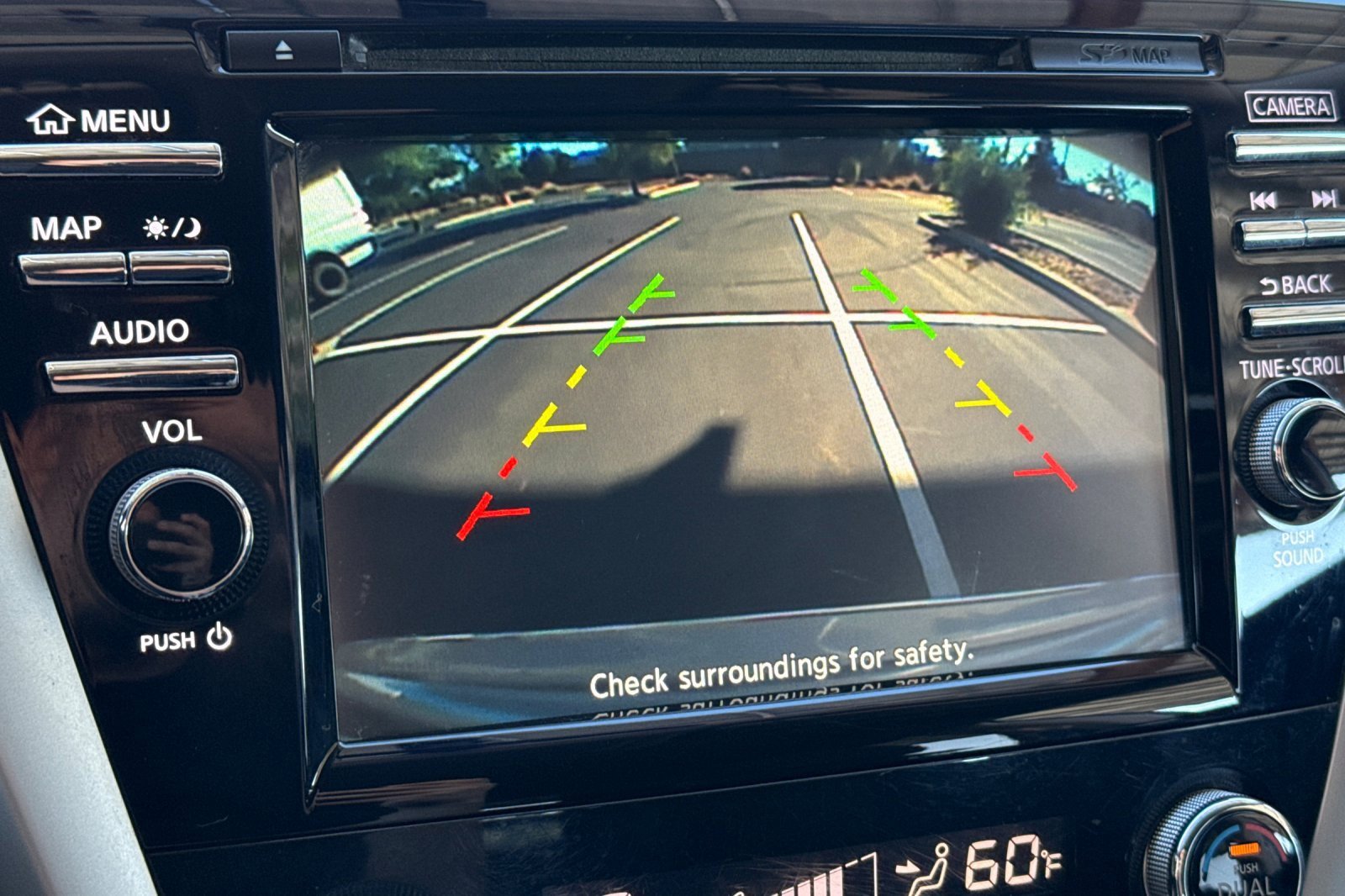 Used 2018 Nissan Murano SV image 26