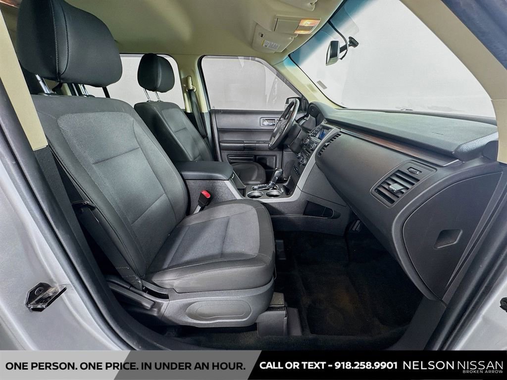 Used 2016 Ford Flex SE image 27