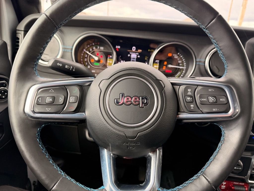 Used 2023 Jeep Wrangler Rubicon w/ Steel Bumper Group image 21