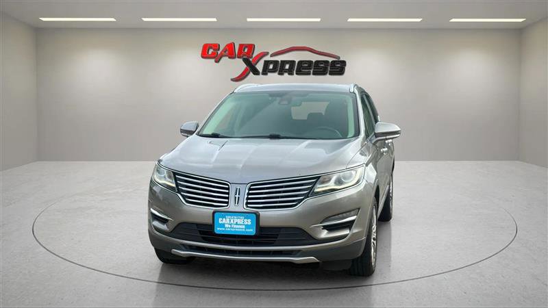 Used 2016 Lincoln MKC Reserve w/ Lincoln MKC Climate Package image 2