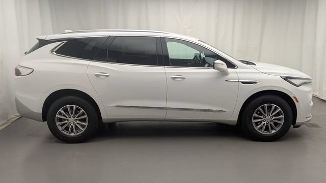 Certified 2024 Buick Enclave Essence FWD image 5