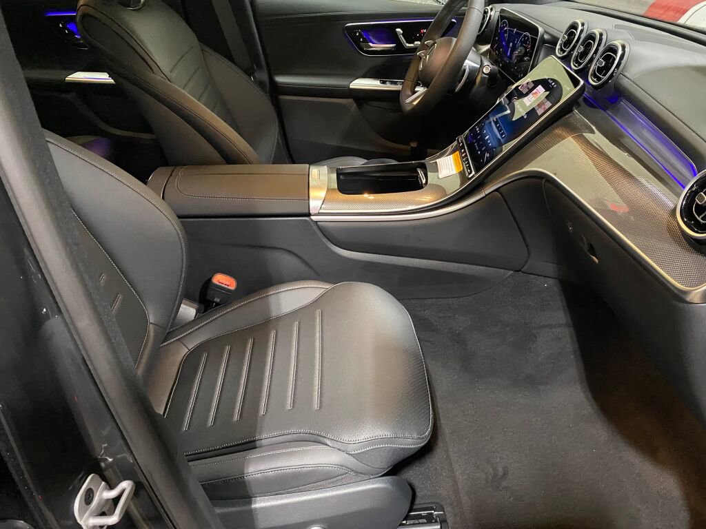 New 2026 Mercedes-Benz GLC 300 GLC 300 image 21