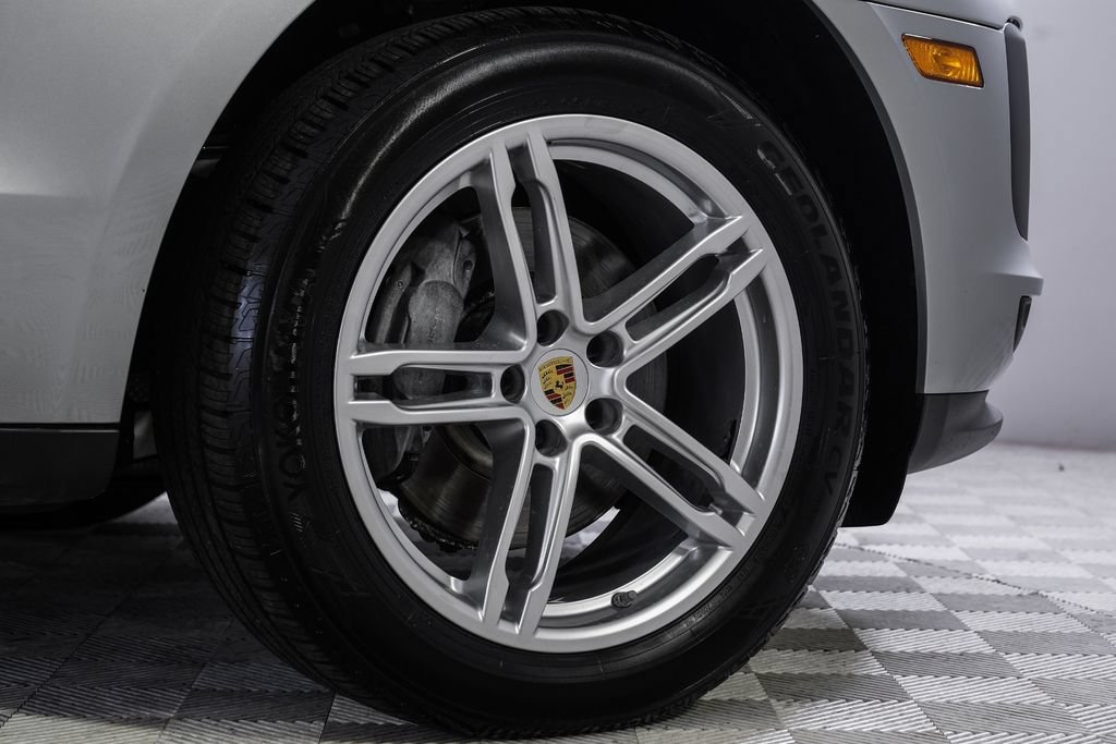 Used 2019 Porsche Macan w/ Premium Package AWD/4WD image 66