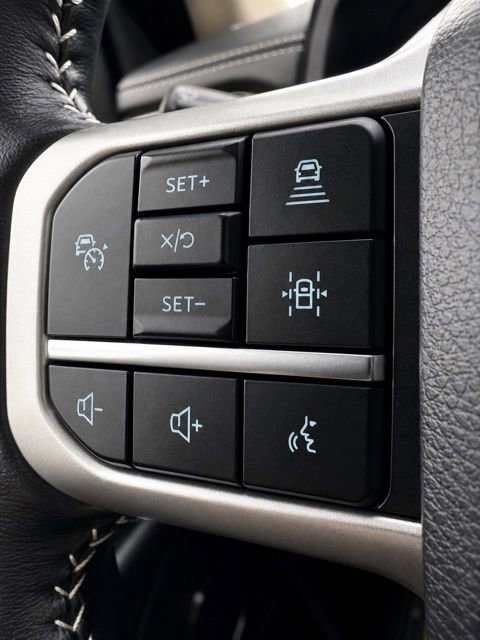 Used 2023 Ford Expedition XLT AWD/4WD image 34