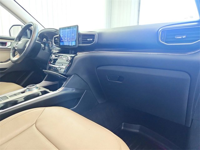Used 2022 Ford Explorer Limited image 44