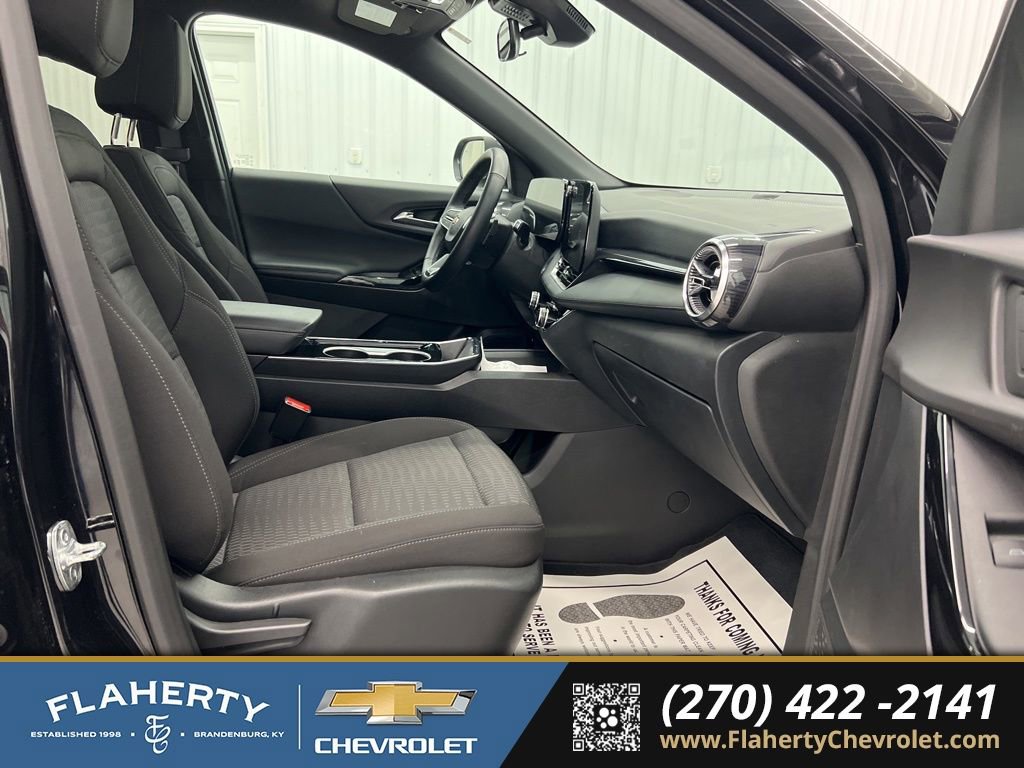 Used 2025 Chevrolet Equinox LT image 15