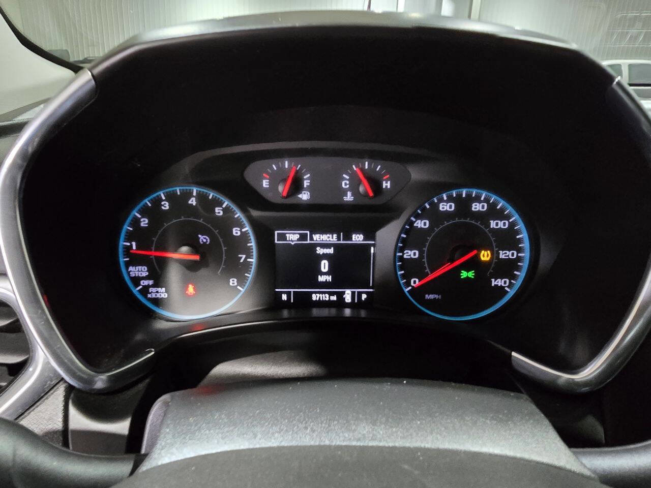 Used 2018 Chevrolet Equinox LT image 34