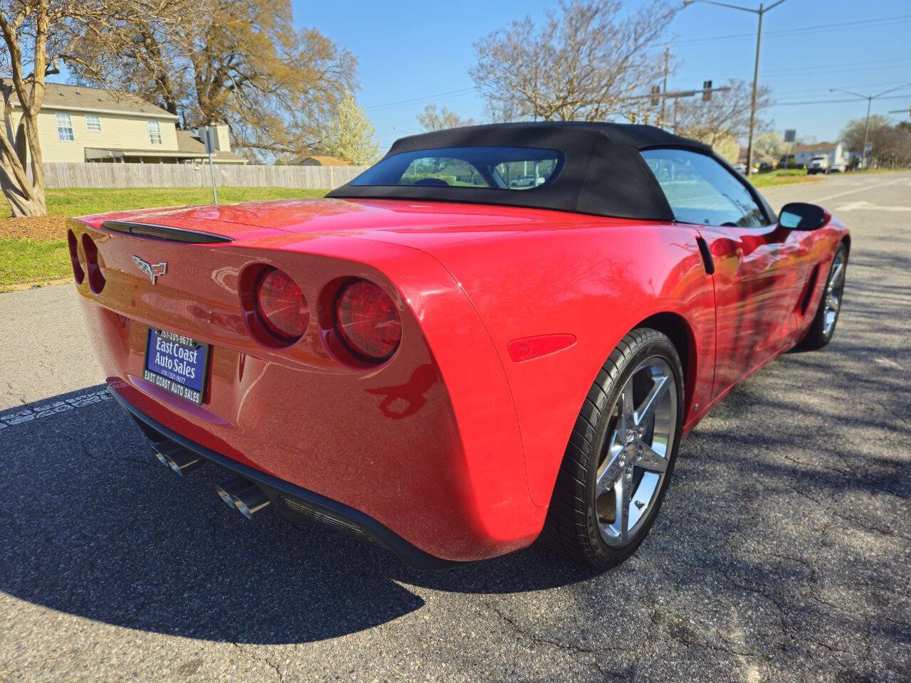 Used 2008 Chevrolet Corvette Base 2dr Convertible w/ Preferred Equipment Group image 6
