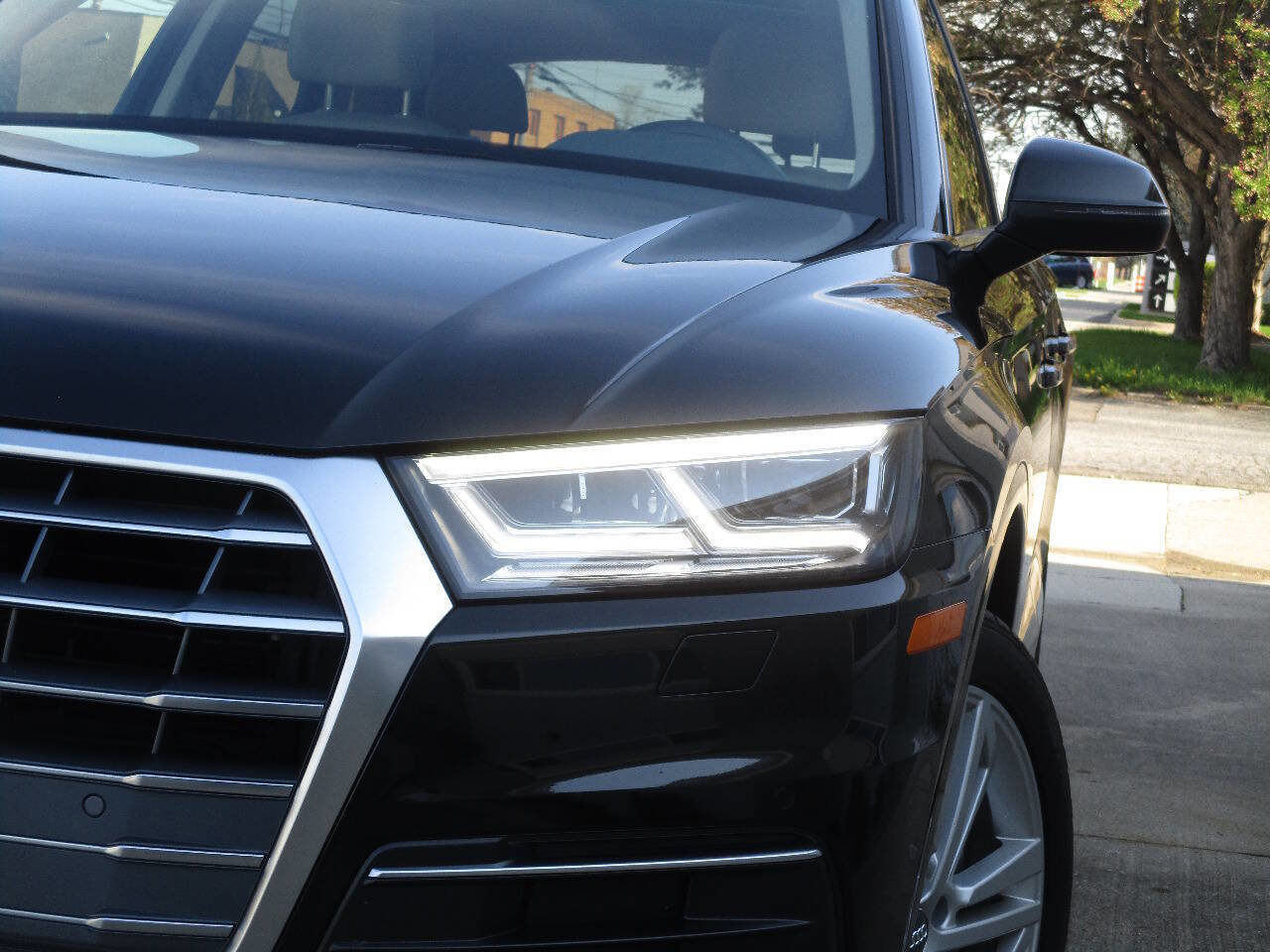 Used 2018 Audi Q5 2.0T Premium Plus AWD/4WD image 34